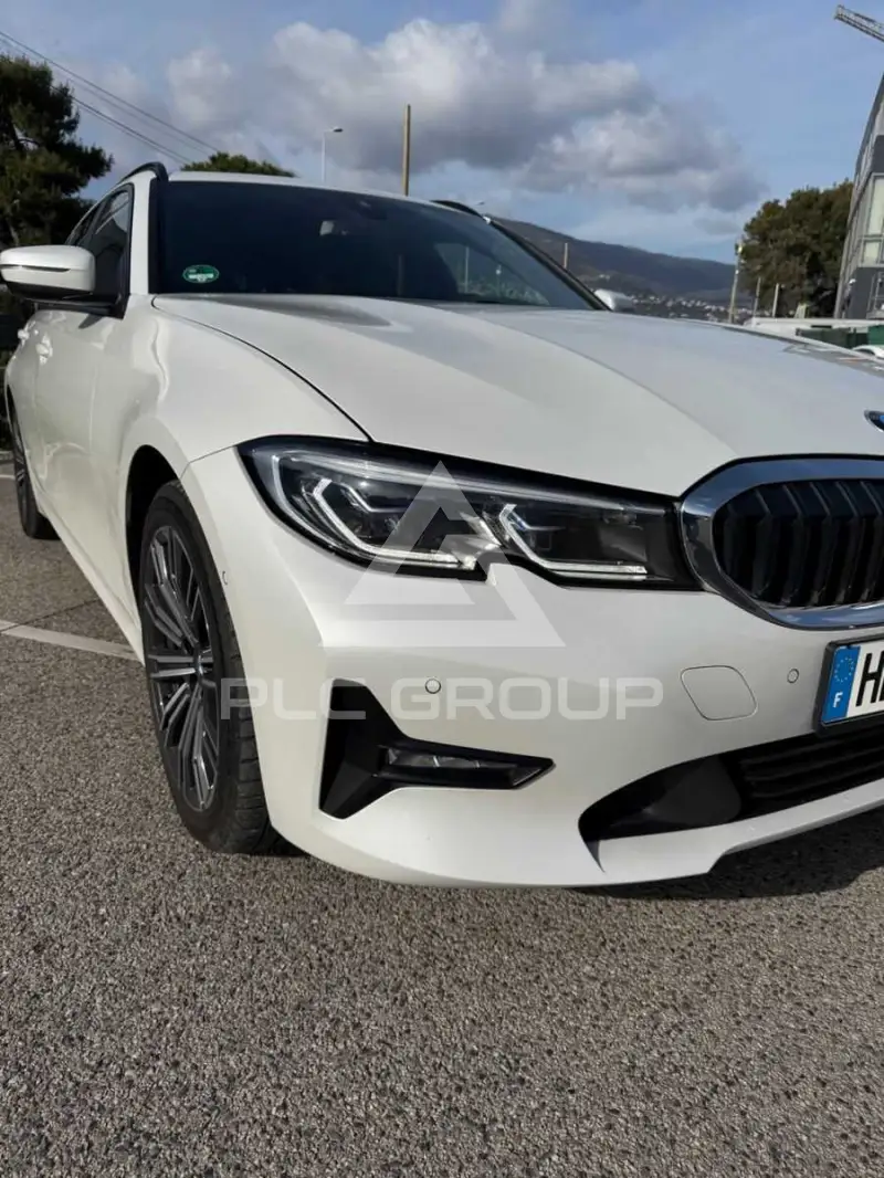 2021 BMW 318