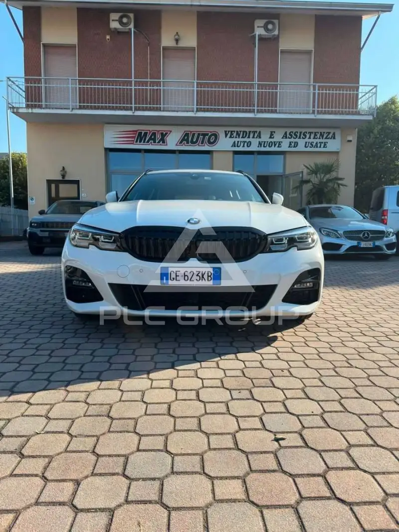 2021 BMW 318