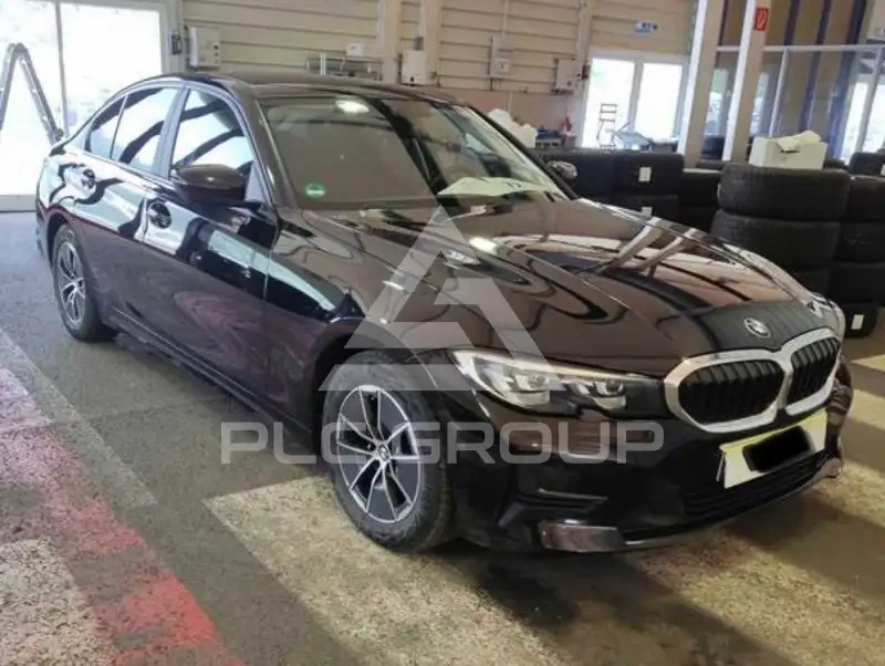 2021 BMW 318
