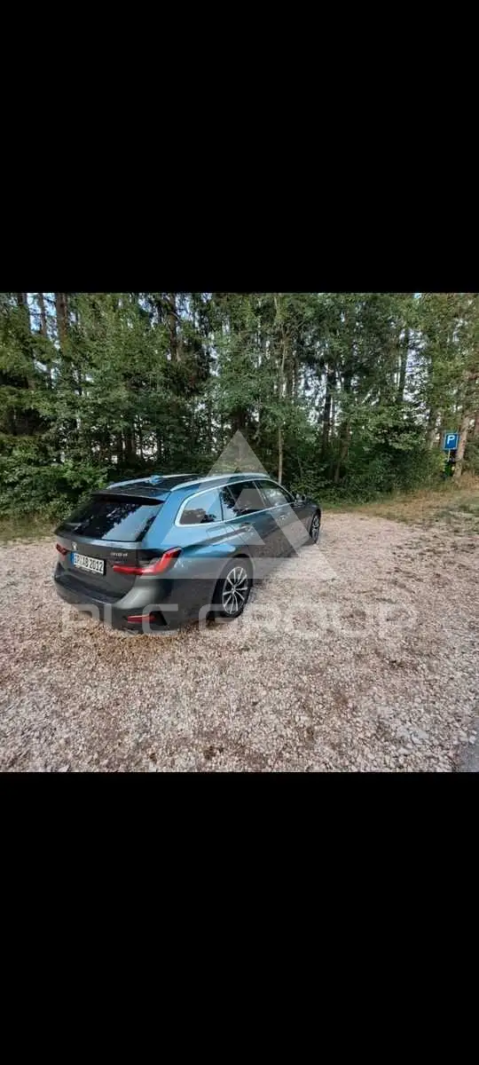 2021 BMW 318