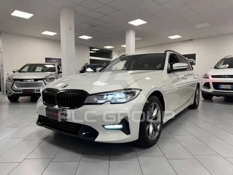 2021 BMW 318