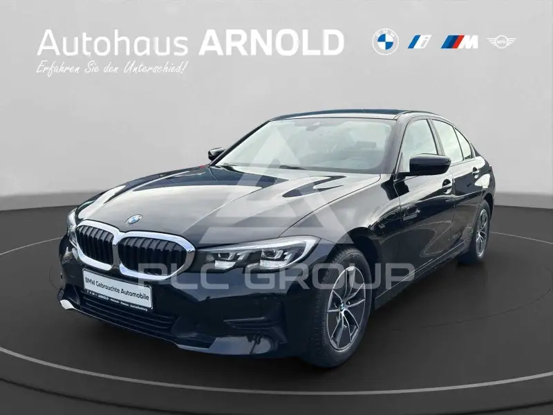 2021 BMW 318