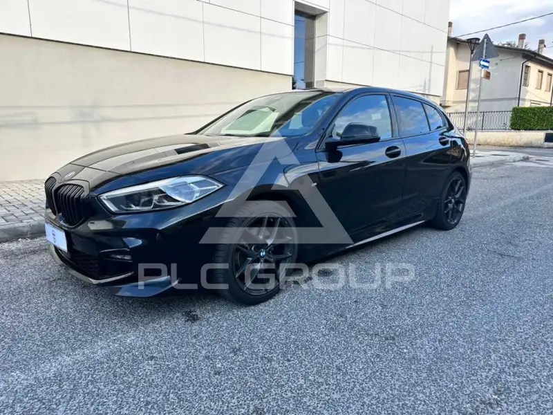2021 BMW 118