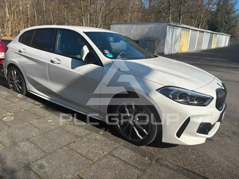 2021 BMW 118