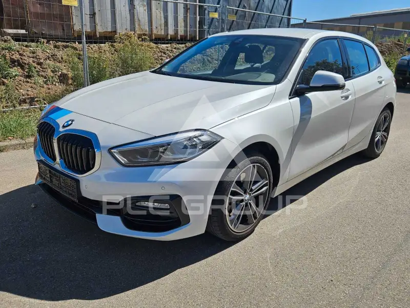 2021 BMW 118