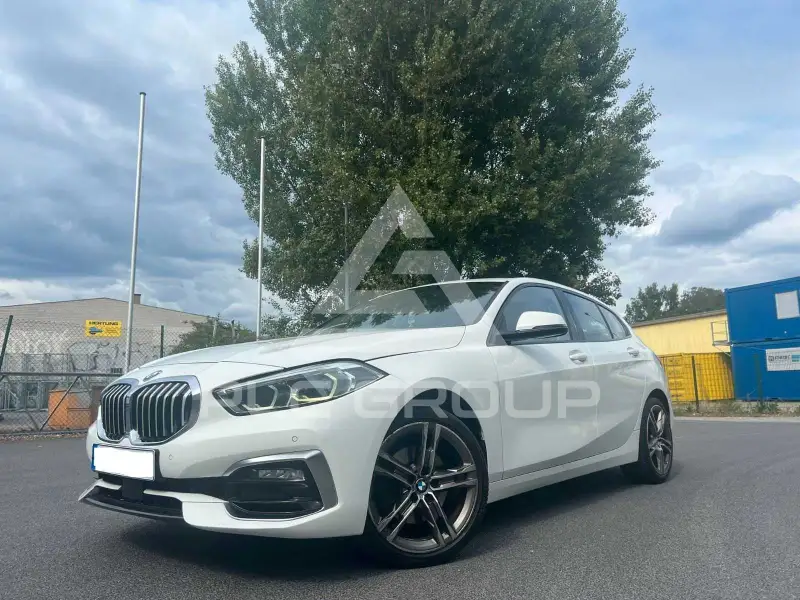 2021 BMW 118