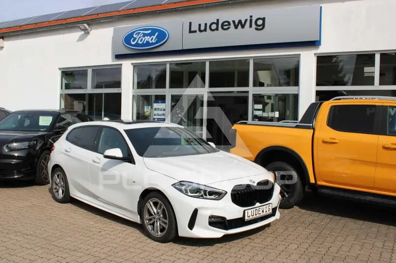 2021 BMW 118
