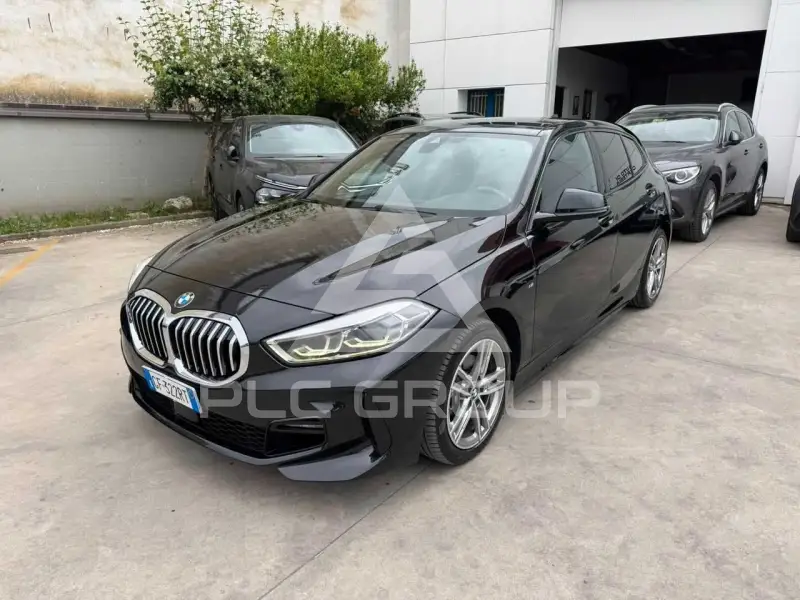 2021 BMW 118