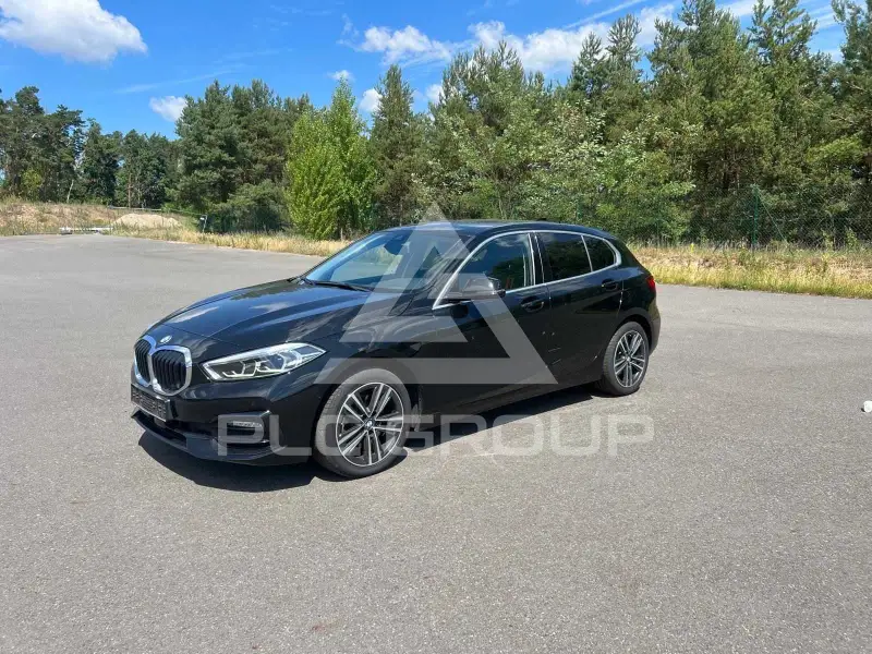 2021 BMW 118