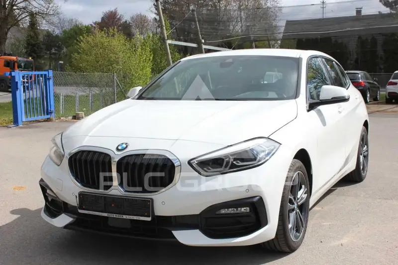 2021 BMW 118