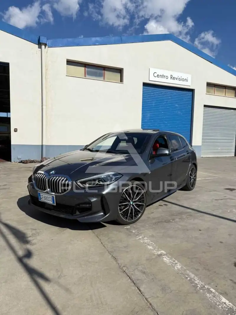 2021 BMW 118