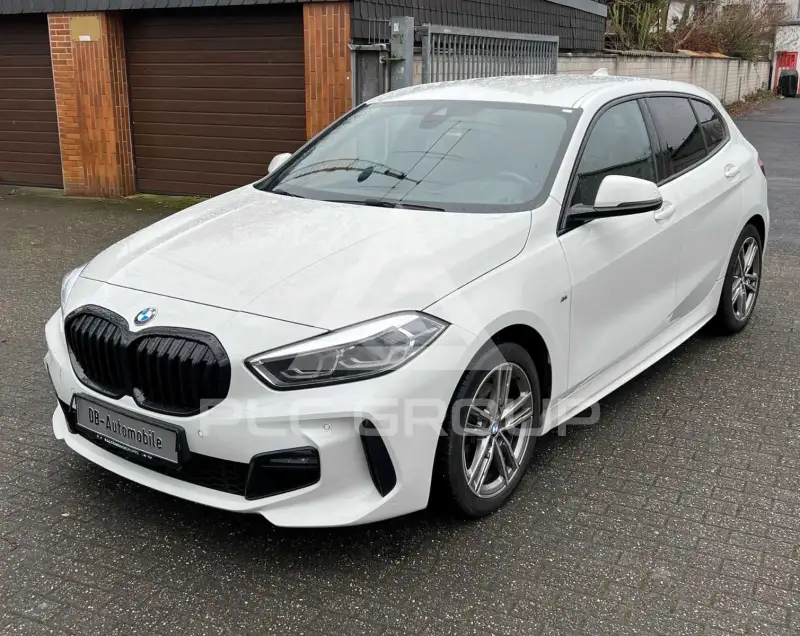 2021 BMW 118
