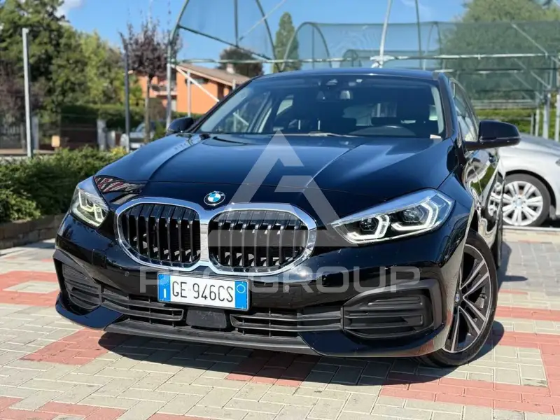 2021 BMW 118
