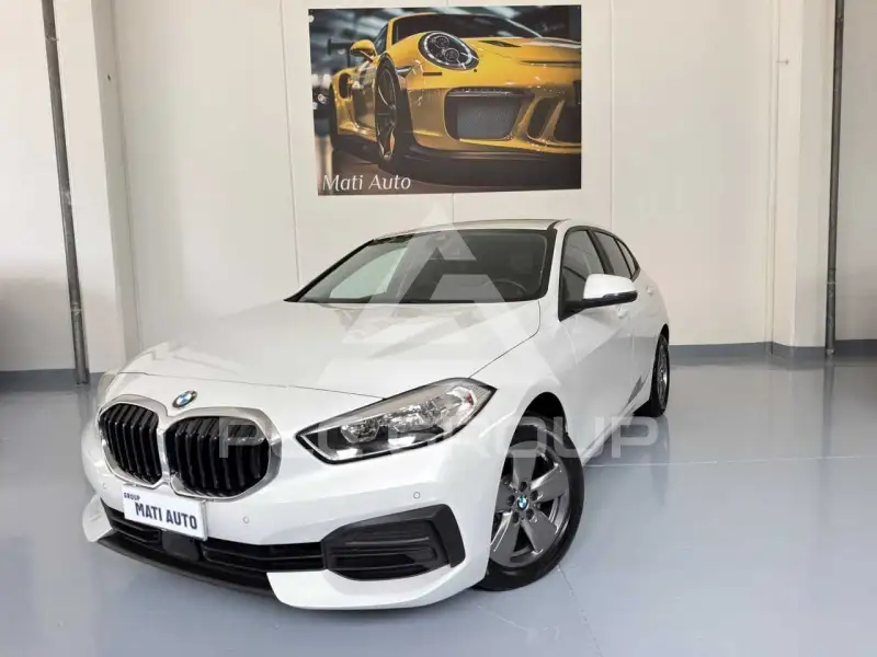 2021 BMW 118
