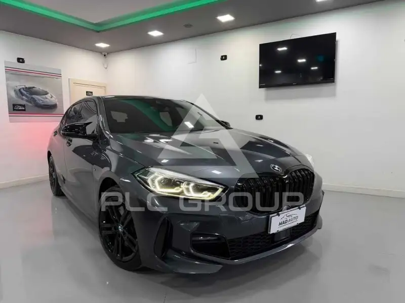 2021 BMW 118