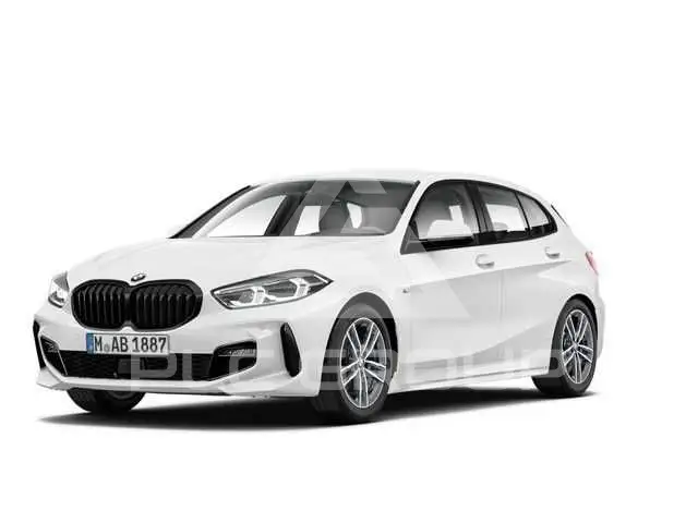 2021 BMW 118