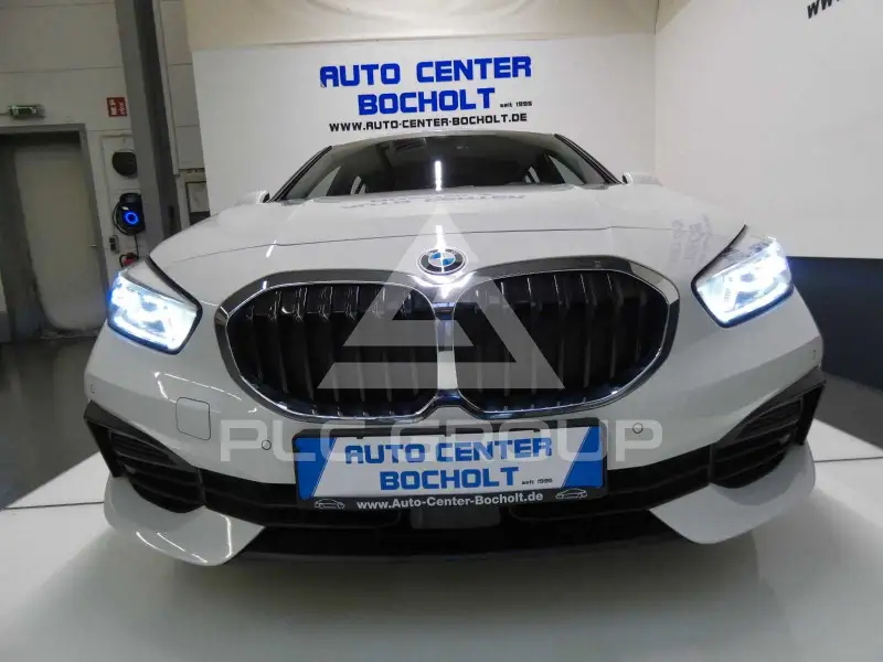 2021 BMW 118