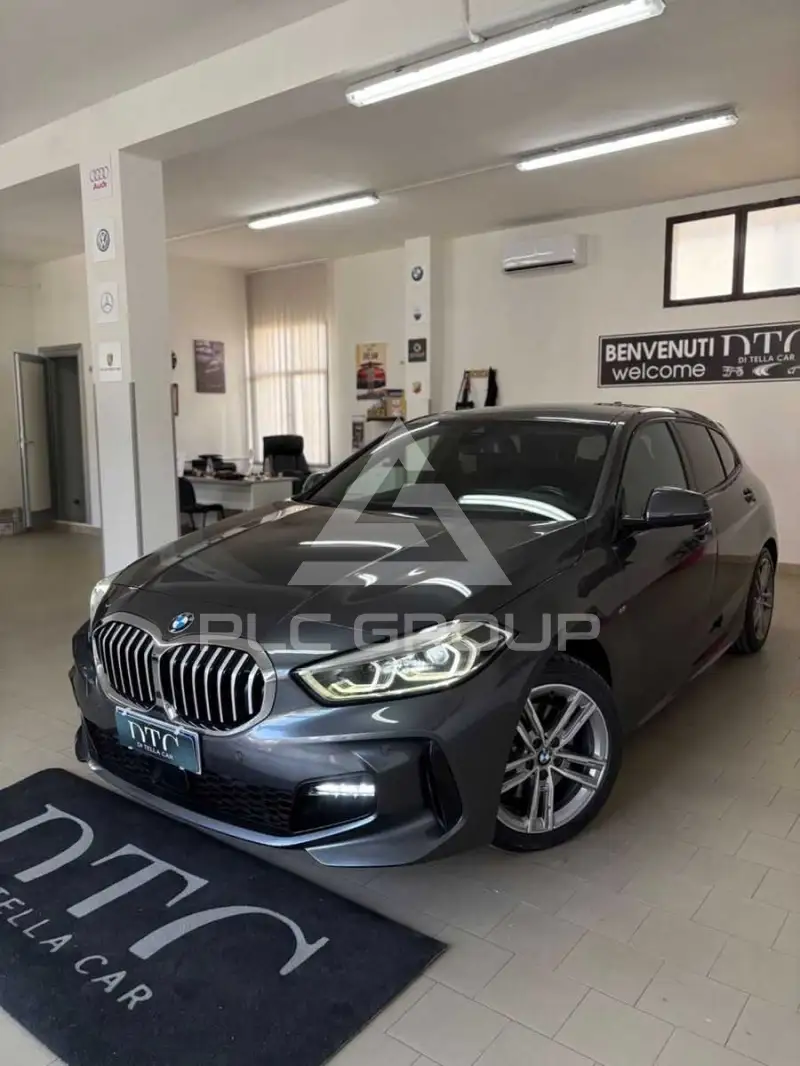 2021 BMW 118