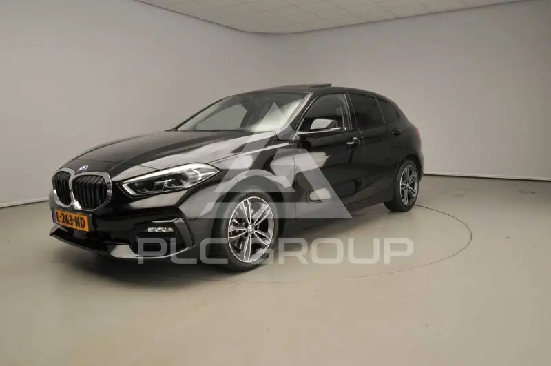 2021 BMW 118