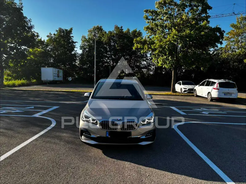 2021 BMW 218