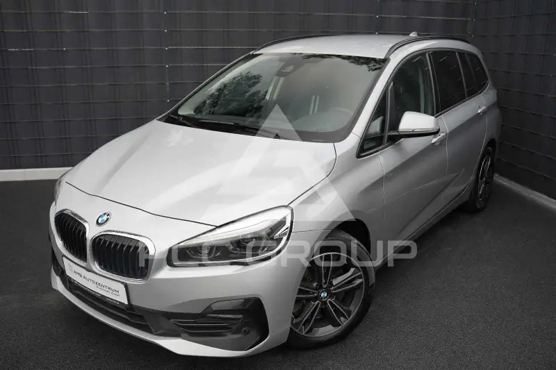 2021 BMW 218