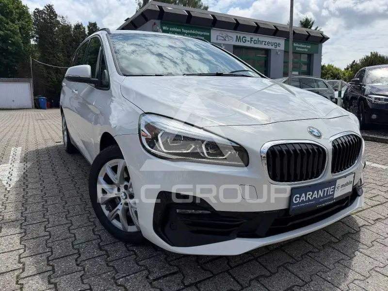 2021 BMW 218