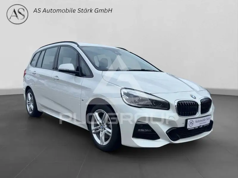2021 BMW 218