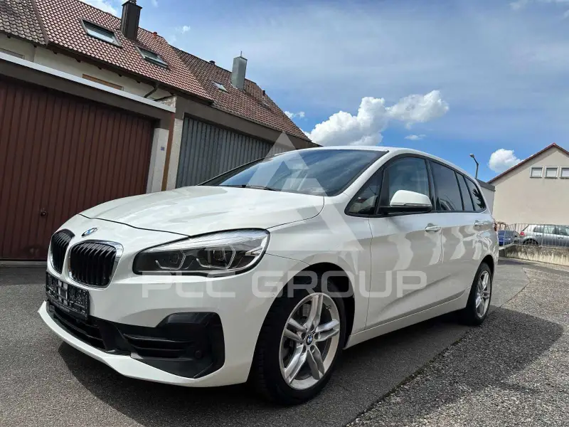 2021 BMW 218