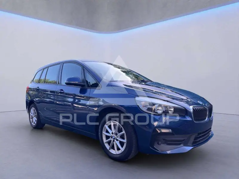 2021 BMW 218
