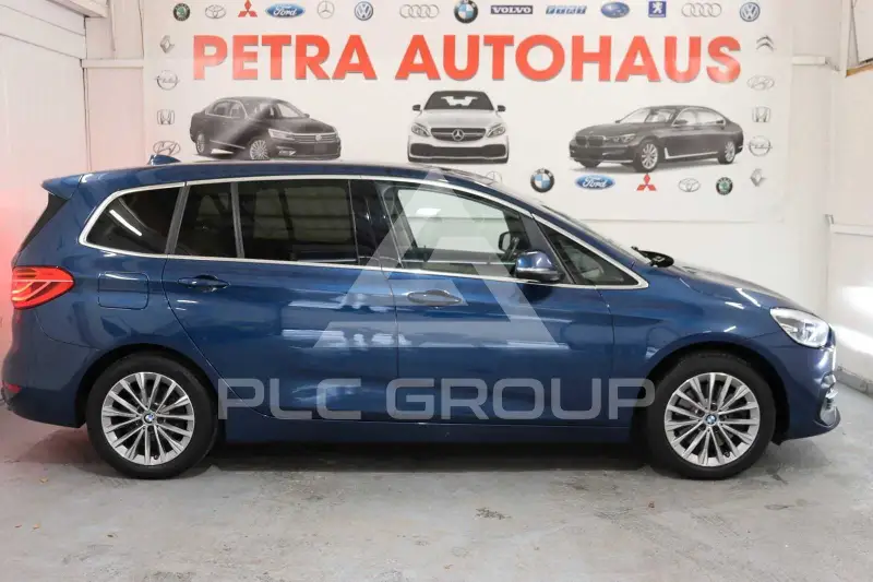 2021 BMW 218