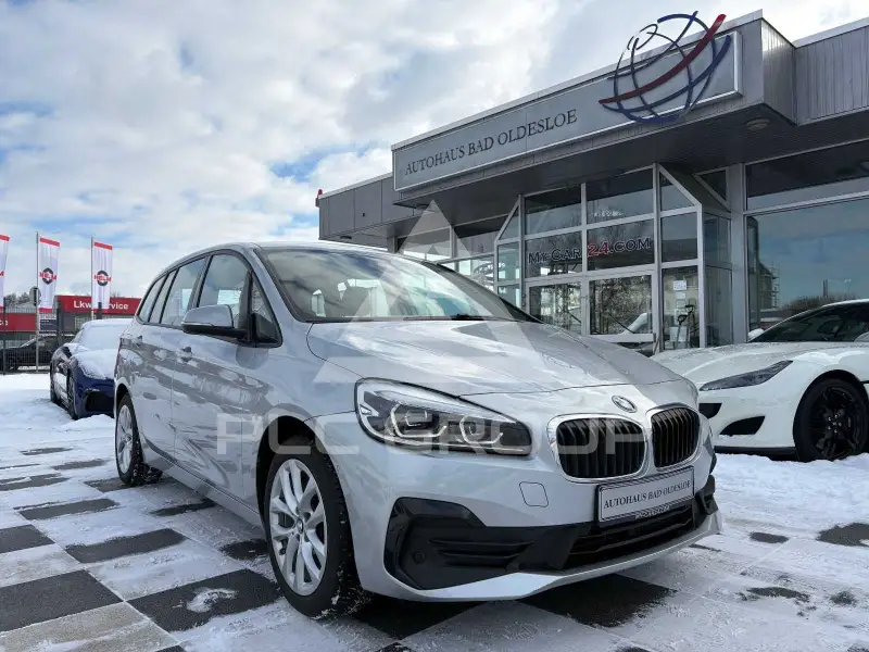 2021 BMW 218