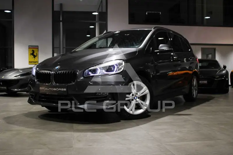 2021 BMW 218