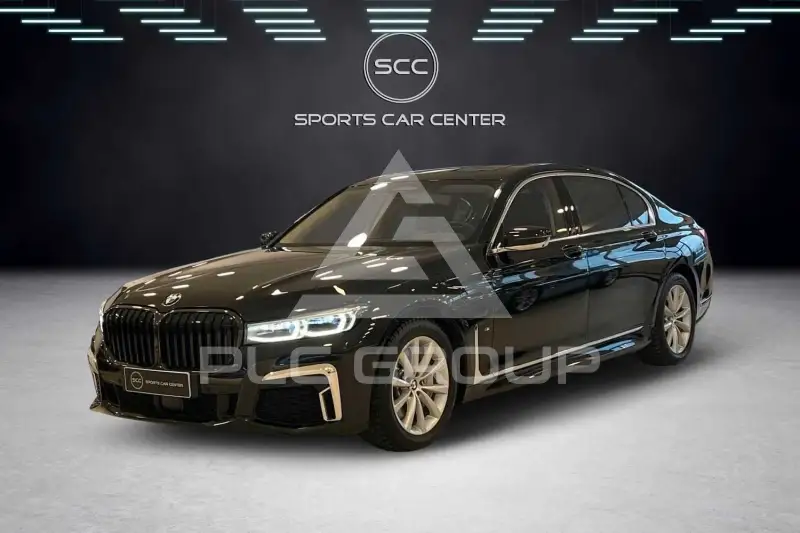 2021 BMW 745