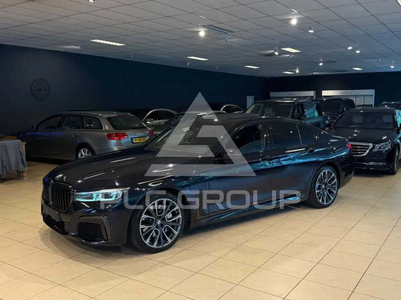 2021 BMW 745