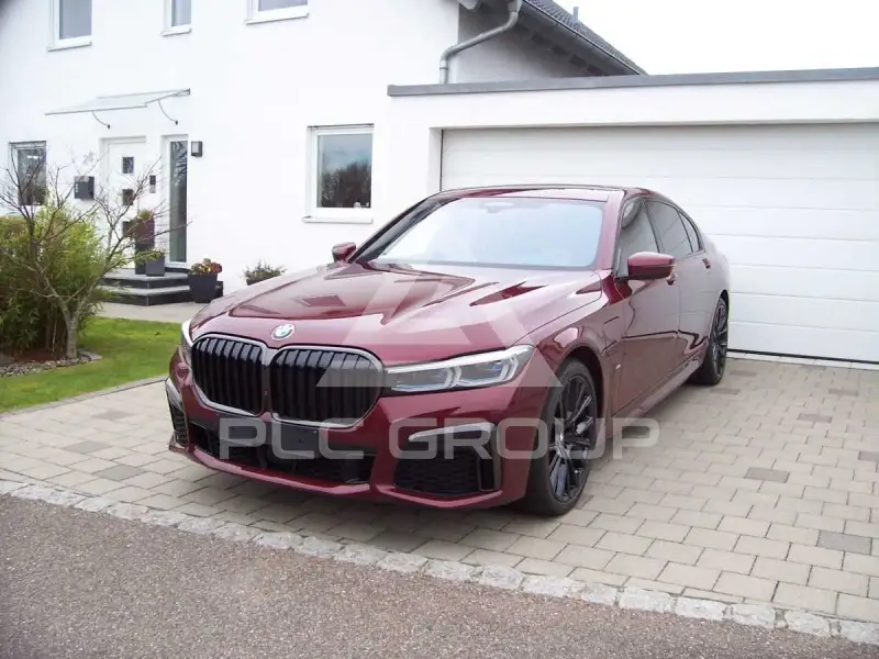 2021 BMW 745