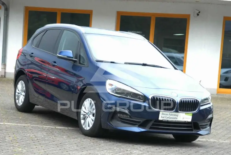 2021 BMW 220