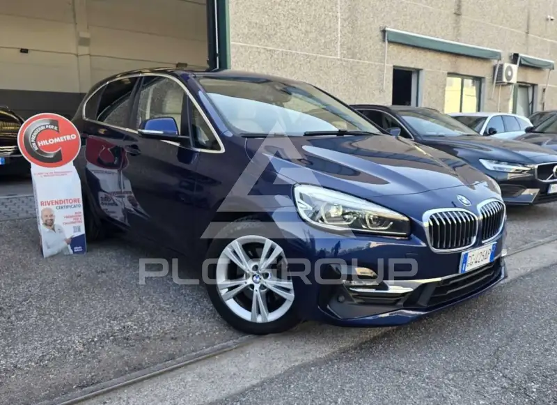 2021 BMW 220