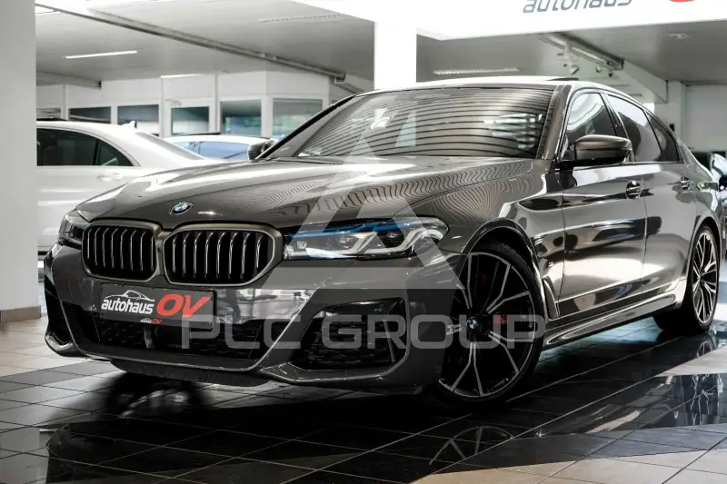 2021 BMW 550M