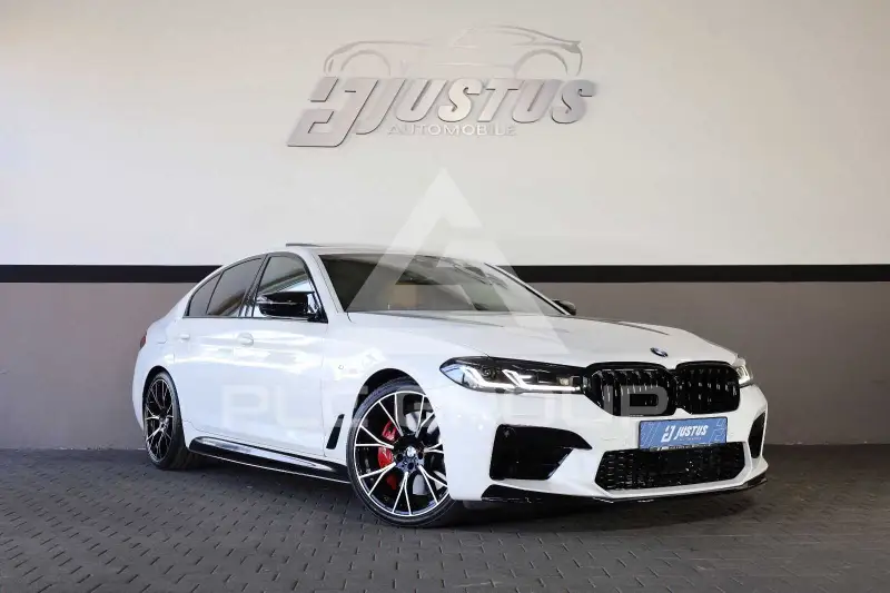 2021 BMW 550M