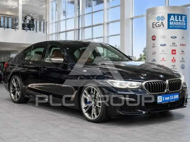 2021 BMW 550M