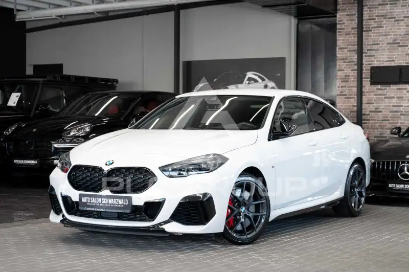 2021 BMW 235M