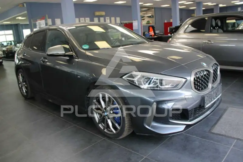 2021 BMW M1