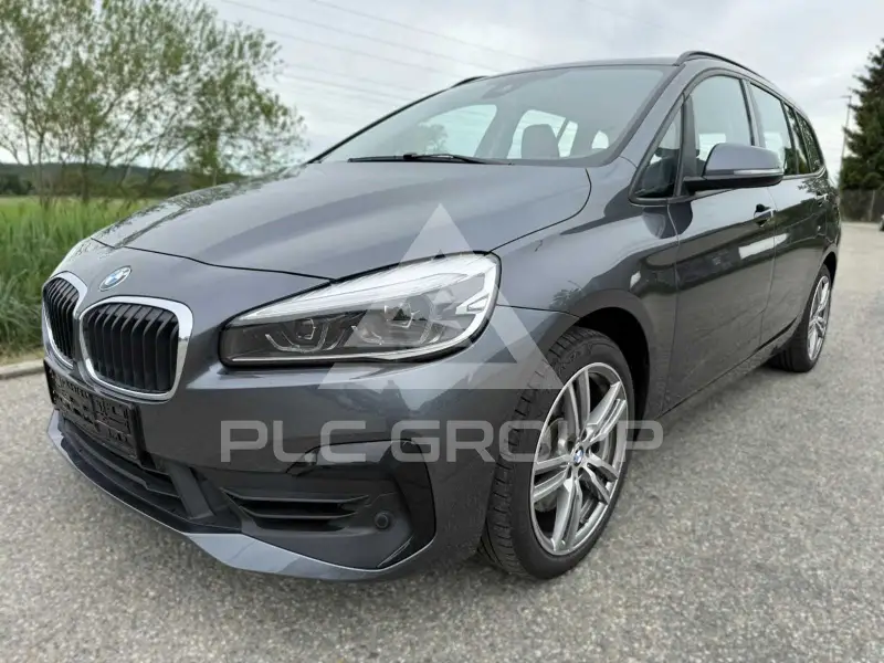 2021 BMW 220