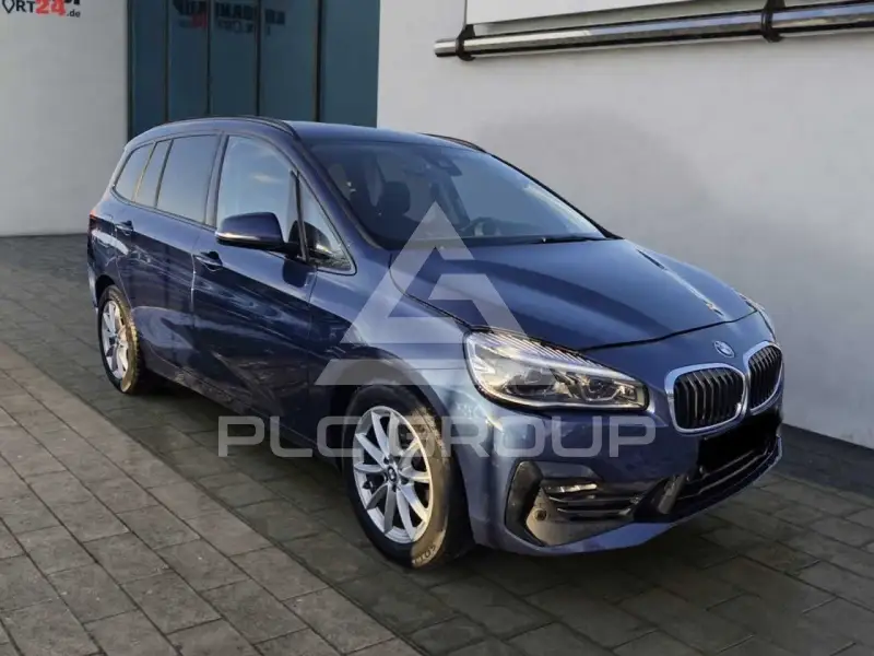 2021 BMW 220