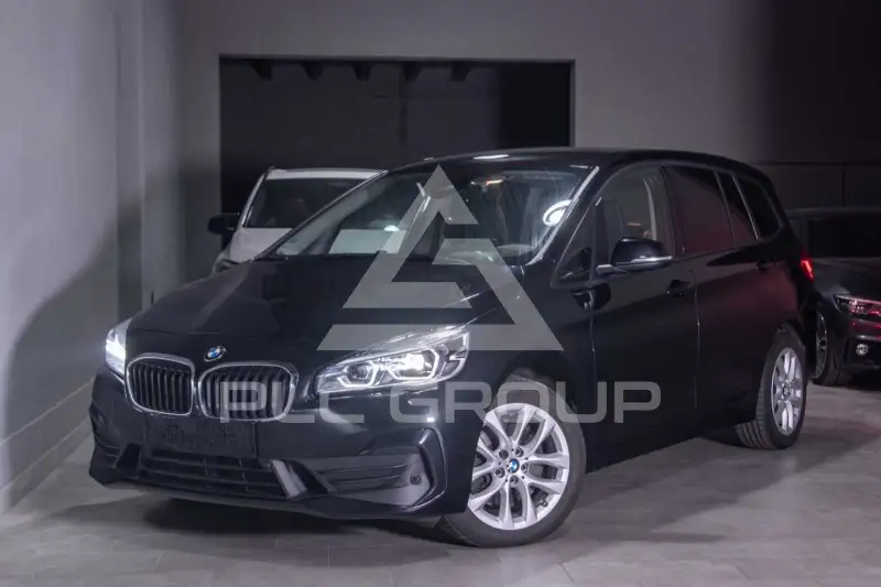 2021 BMW 220