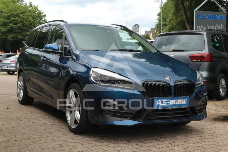 2021 BMW 220