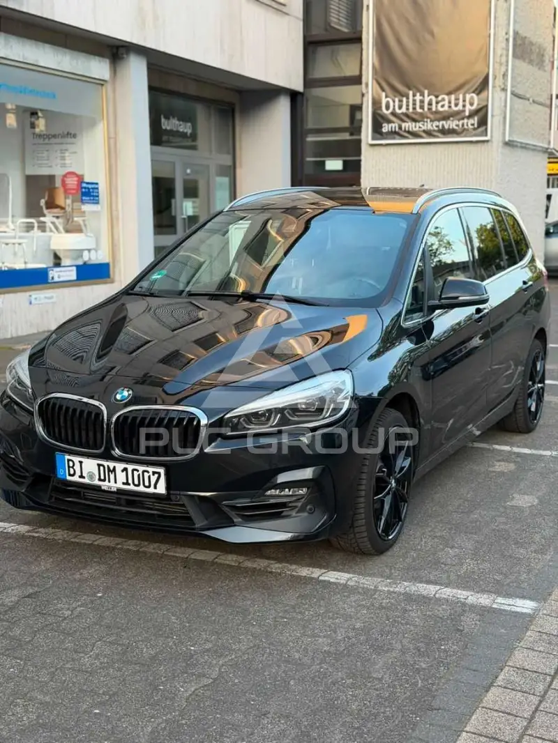 2021 BMW 220