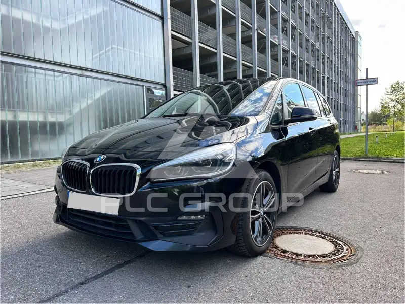 2021 BMW 220