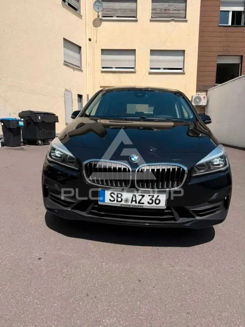 2021 BMW 220