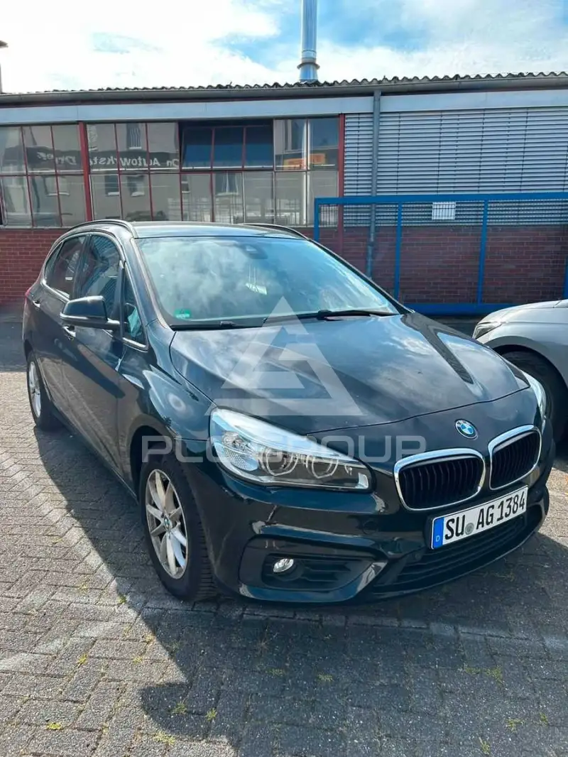 2021 BMW 218